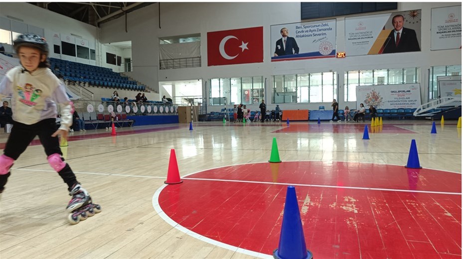 Amatör Spor Haftası’nda Tekerlekli Paten Heyecanı
