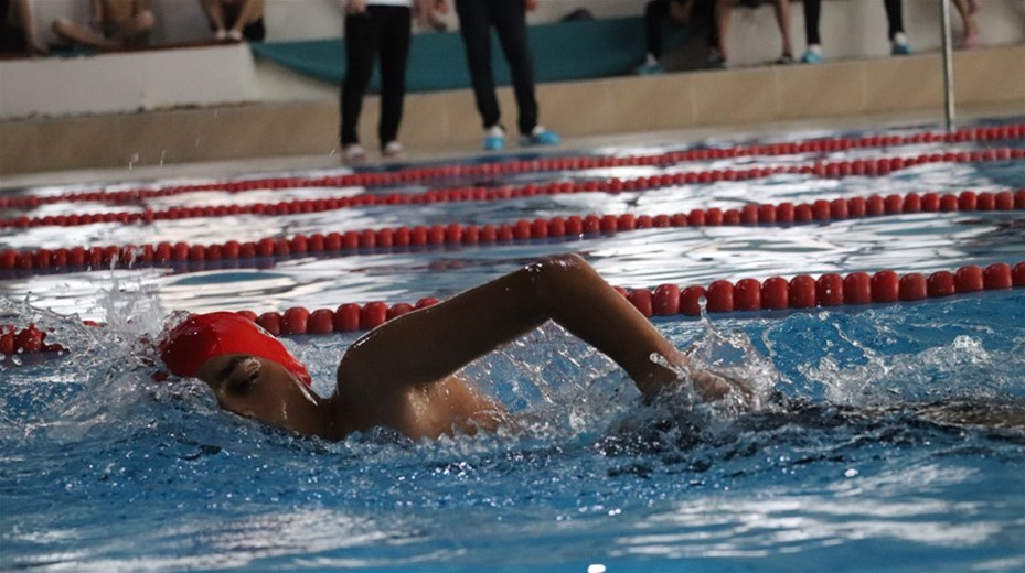 Hakkari’de Yüzme İl Birinciliği Heyecanı